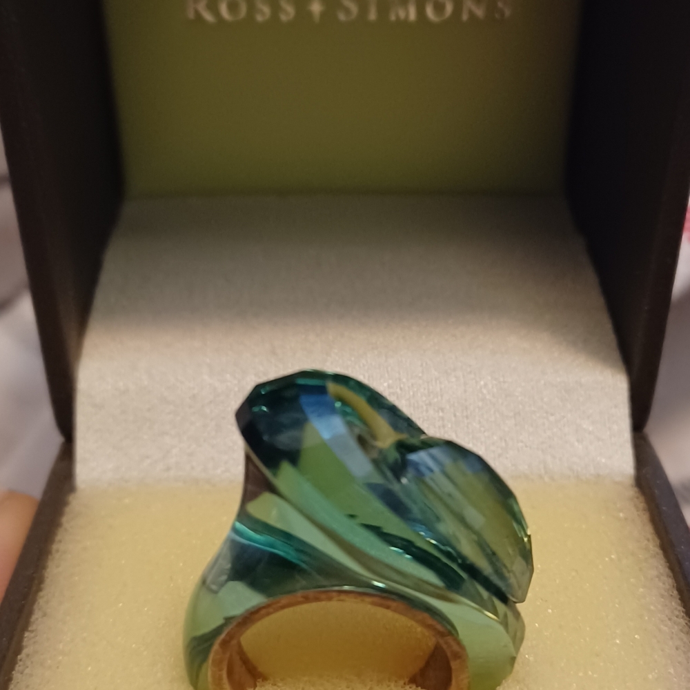 Ross-Simons Green Crystal Swarovski Ring size 52